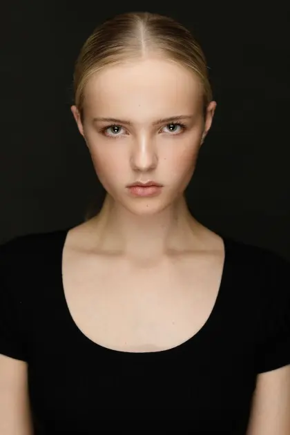 Laura Schmitt